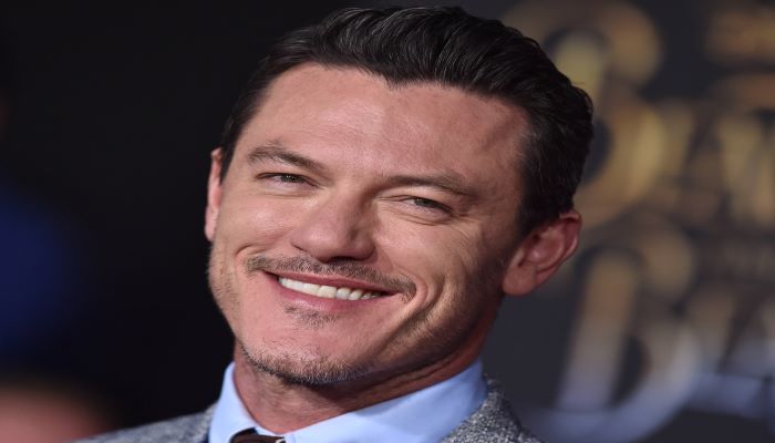 Luke Evans makes red carpet appearance with boyfriend Fran Tomas
