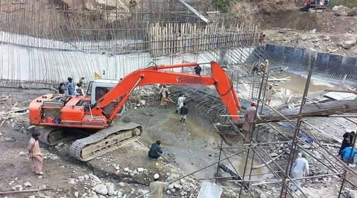 Security issues force Chinese experts to suspend work on KP projects