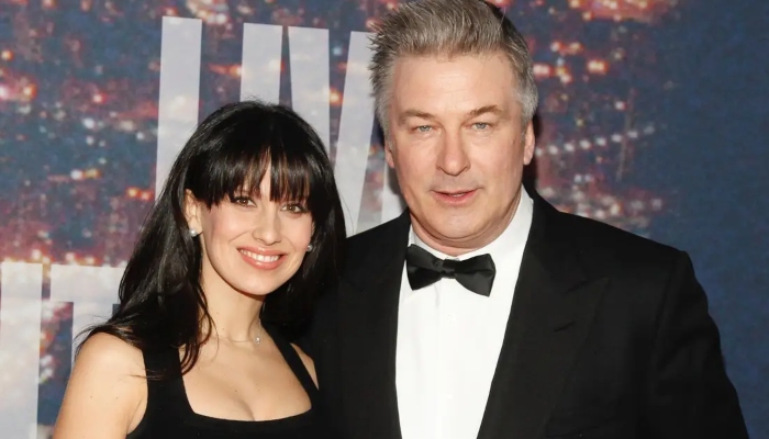 Hilaria Baldwin films Alec Baldwin massaging her feet, ‘husband goals’