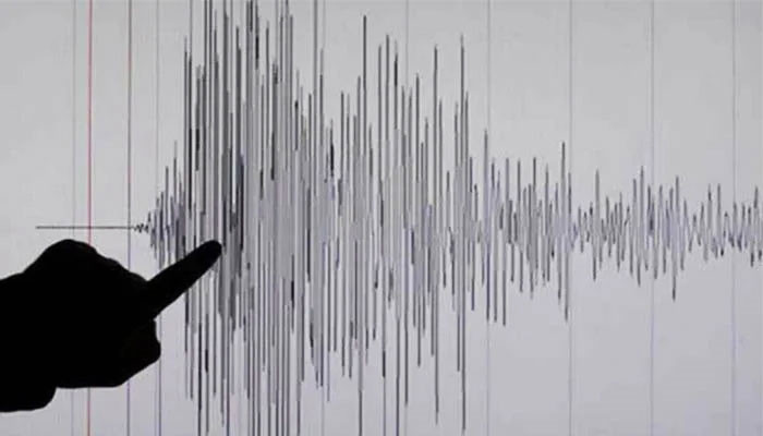 پاکستان کے مختلف حصوں میں 5.8 شدت کے زلزلے کے جھٹکے