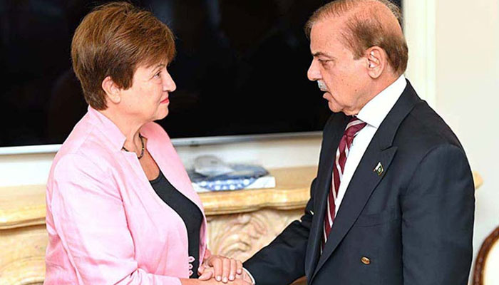 International Monetary Fund Managing Director Karistalina Georgieva calls on Prime Minister Muhammad Shehbaz Sharif on September 21, 2022. — APP