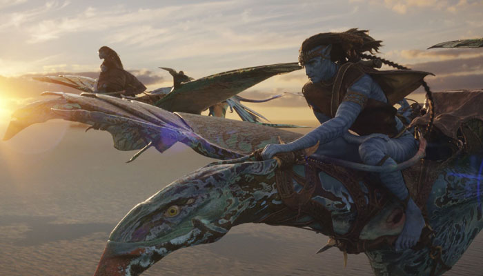 Avatar 2 box-office leads James Cameron to greenlight sequels