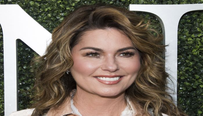 Shania Twain talks about performing with Harry Styles at Coachella