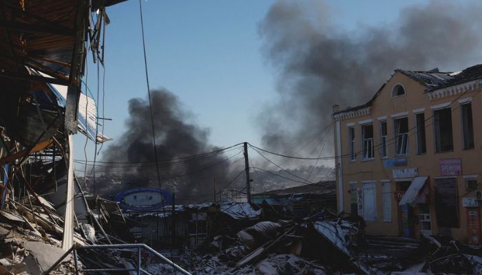 Plumes of smoke rise from a Russian strike during a 36-hour ceasefire over Orthodox Christmas declared by Russian President Vladimir Putin, as Russias attack on Ukraine continues, from the frontline Donbas city of Bakhmut, Ukraine, January 7, 2023.— Reuters