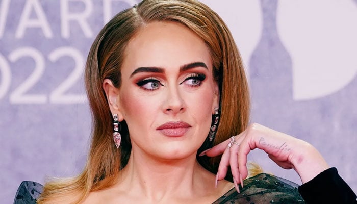 Adele uses fillers to hide unsold seats at Las Vegas residency