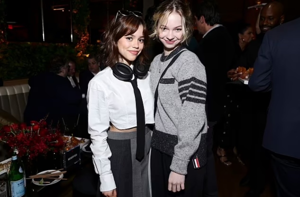‘Wednesday’ star Jenna Ortega greets fans as she arrives at pre-Golden Globes party