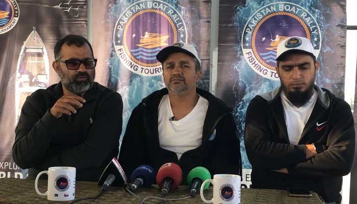 Organisers of Pakistan Boat Rally addressing a press conference in Karachi on January 10, 2023. — Photo by author