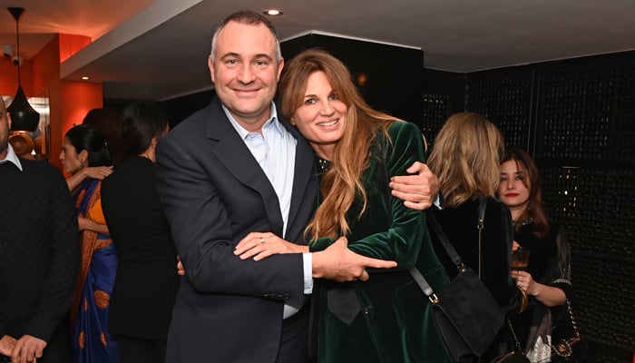 Ben Goldsmith (R), Jemima Goldsmith (L) at the charity dinner for Pakistan flood victims. — Reporter