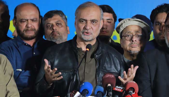 Jamaat-i-Islami Karachi Chief Hafiz Naeem ur Rehman addresses a presser in Karachi on January 15, 2023. — Facebook/HafizNaeemRehman