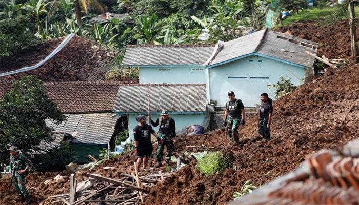 Gempa berkekuatan 6,2 melanda Sumatera Indonesia: USGS