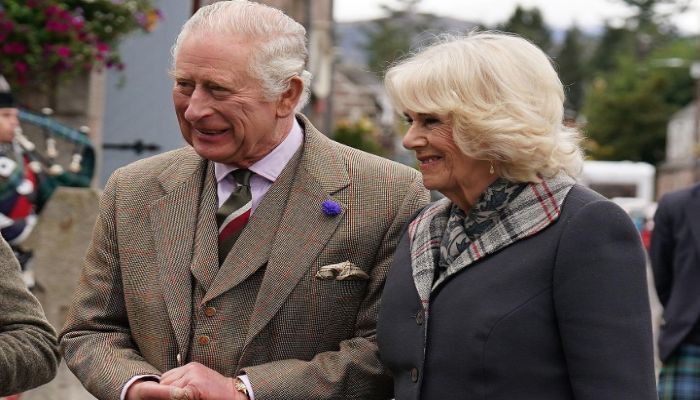 King Charles, Camilla seen cracking jokes in first outing since release of Harrys book