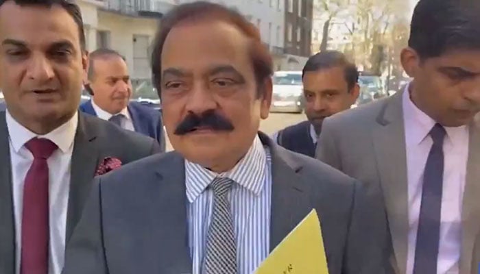 Interior Minister Rana Sanaullah in London. Screengrab of a Twitter video.