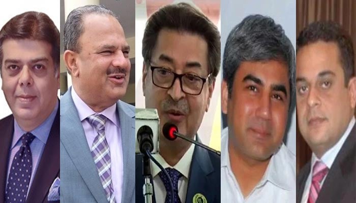 Nominees for caretaker Punjab CM (L-R) Ahmad Nawaz Sukhera, Naveed Akram Cheema, Chief Election Commissioner Sikandar Sultan Raja (C), Syed Mohsin Raza Naqvi and Ahad Raza Cheema. — Cabinet Division/PCB/Radio Pakistan/Facebook/Twitter/MohsinnaqviC42