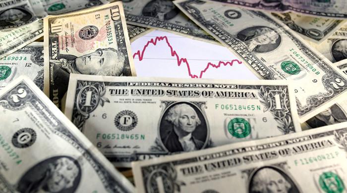 Exchange companies remove dollar cap to dent grey market