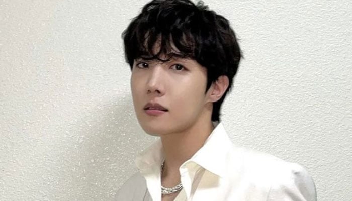 BTS J-Hope shares his secrets of relaxing sleep with fans