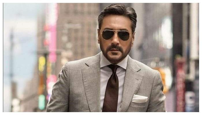 Adnan Siddiqui asks Bollywood to hire good researchers