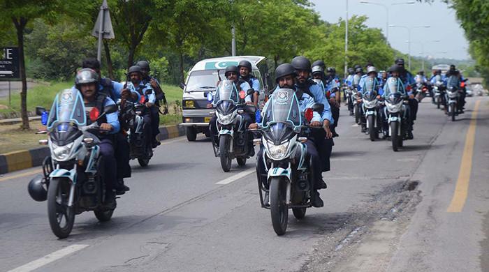 Security 'withdrawn' from Imran Khan's Bani Gala residence Security 'withdrawn' from Imran Khan's Bani Gala residence