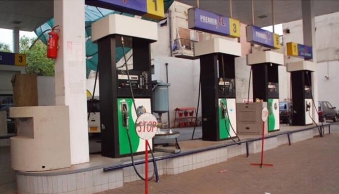An undated image of Pakistan State Oil petrol pump. — APP/File
