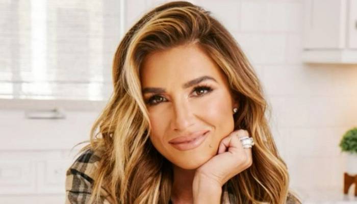 Jessie James Decker opens up on finding a balance between family and career