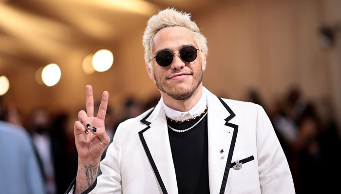 Pete Davidson debuts new bald head look: Check it out