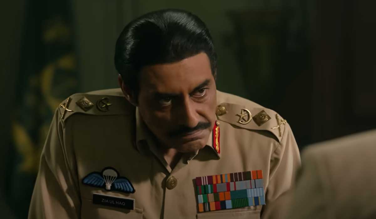 Actor Ashwath Bhatt portrays the role of Pakistans former army chief General Ziaul Haq. — Screengrab via YouTube/Netflix India