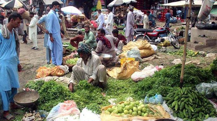 Weekly inflation surges to 14-week high amid hike in petrol price Weekly inflation surges to 14-week high amid hike in petrol price