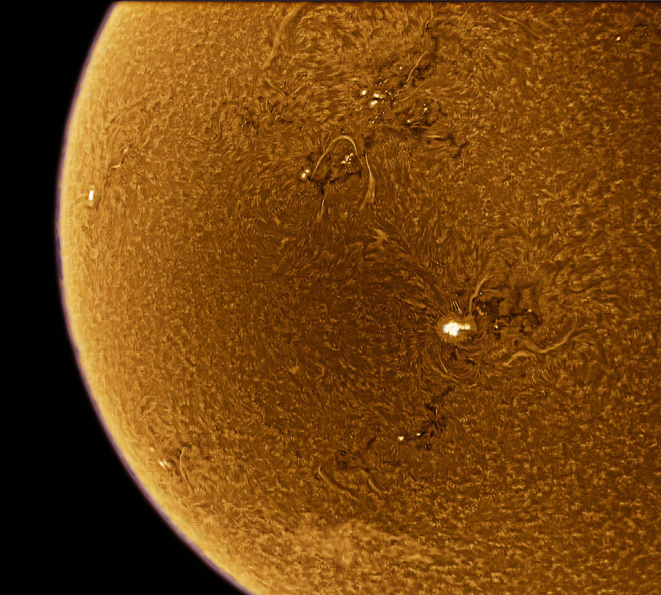 Image of the sun photographed using Lunt 152t B1800 telescope. — Photo by author