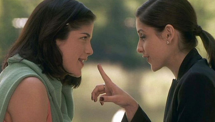 Cruel Intentions steamy scene engages massive crowd during shooting