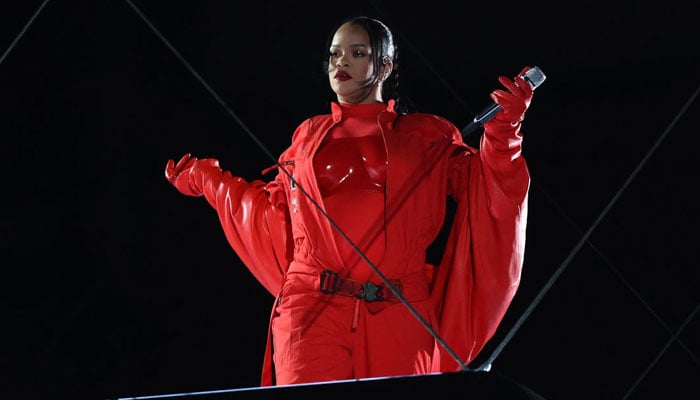 Rihanna’s complete setlist for 2023 Super Bowl Halftime performance