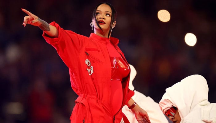 Kanye Wests fashion style enters Rihannas Super Bowl outfit?