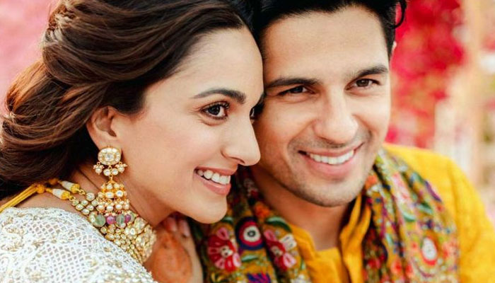 Kiara Advani And Sidharth Malhotra have posted brand new pictures from their wedding day
