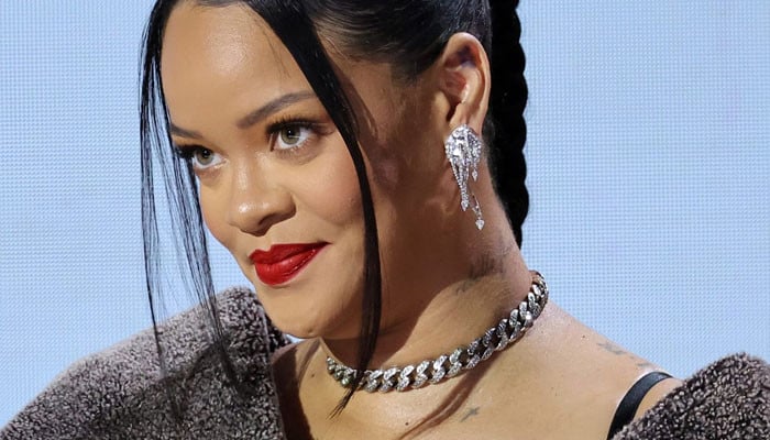  Rihanna ‘happiest she’s ever been’, source breaks silence