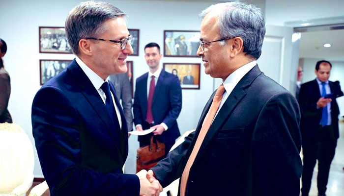 Pakistans Foreign Secretary Dr Asad Majeed Khan while receiving the US Department of State Counselor Derek Chollet at the Ministry of Foreign Affairs on February 16, 2023. — Twitter/@ForeignOfficePk