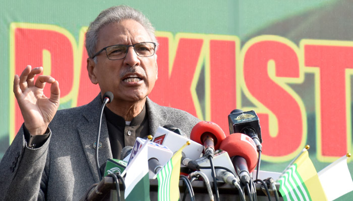 President Arif Alvi addressing a rally outside the Parliament House on Kashmir Day on February 5, 2022. —Online