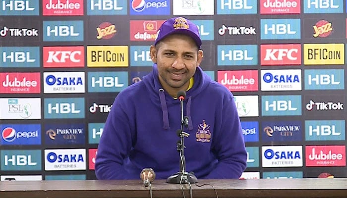 Sarfaraz Ahmed addresses media in Karachi - PCB