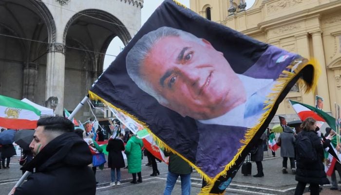 Time to ramp up help for Iranian individuals, former Shah's son says