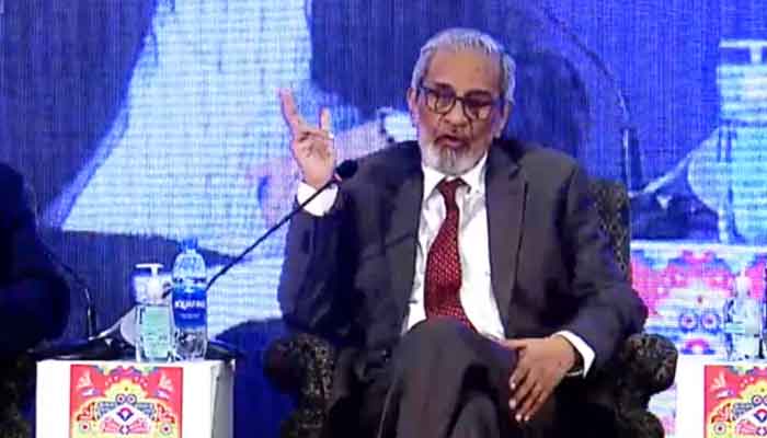 Former Supreme Court judge (retd) Maqbool Baqar speaking during a seminar at the Karachi Literature Festival 2023 on February 19, 2023. — Facebook screengrab/Karachi & Islamabad Lit Fests