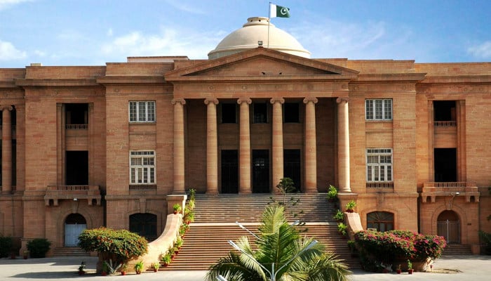 SHC issues notices in SECP commissioner's reappointment case - Vimarsana News