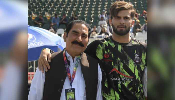 Lahore Qalandars skipper Shaheen Shah Afridi with his father. — Twitter/@iShaheenAfridi