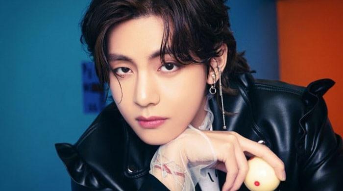 BTS ‘V membawa kembali kenangan lama di livestream baru-baru ini