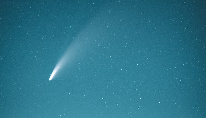 A representational image of a comet lightening up in the sky. — Unsplash/File