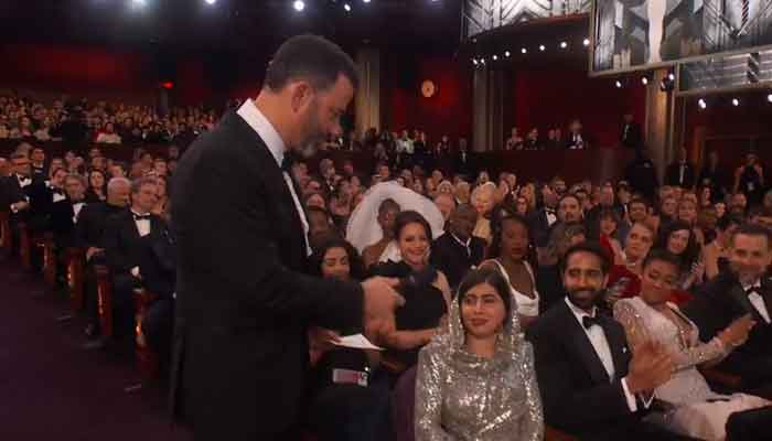 Presenter Jimmy Kimmel (L) with education activist and Nobel Peace Prize Laureate Malala Yousafzai (R). — Twitter screengrab/ABC News