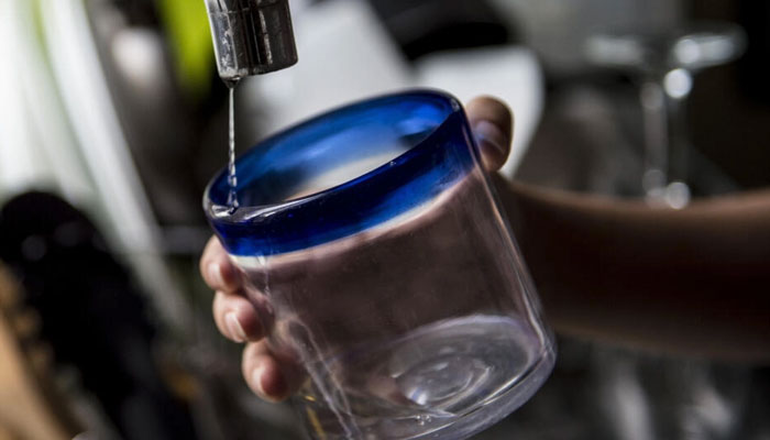 Standar baru untuk membatasi ‘selamanya bahan kimia’ dalam air minum