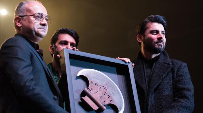 'Gandasa' of Pakistan's superhit movie Maula Jatt auctioned for $50,000 in Canada