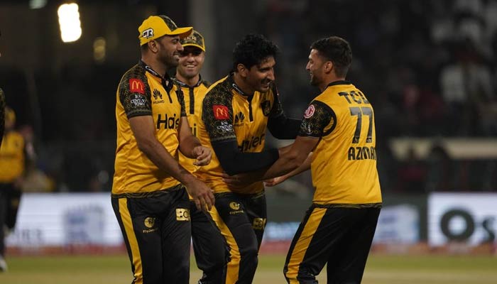 Peshawar Zalmi celebrate during the first Eliminator of the Pakistan Super League played at Gaddafi Stadium in Lahore on March 16, 2023. — PSL