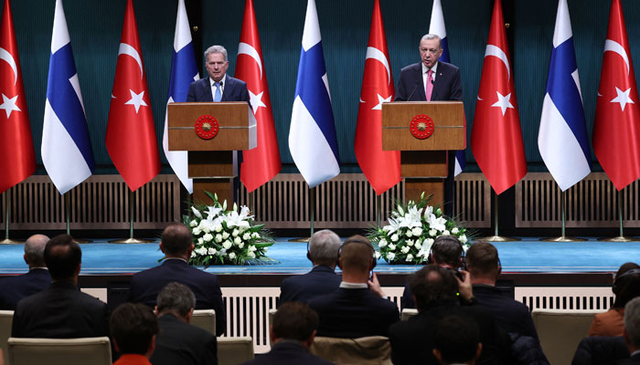 Turkish President Recep Tayyip Erdogan (R) and Finnish President Sauli Niinisto deliver a joint press conference held after their meeting at the Presidential Complex in Ankara, on March 17, 2023. — AFP