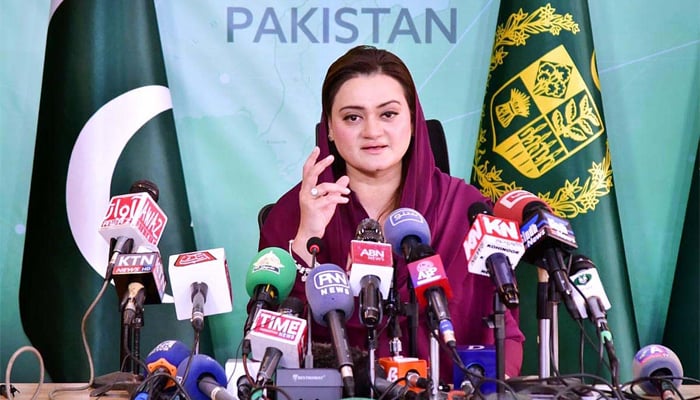 Federal Minister for Information and Broadcasting Marriyum Aurangzeb addressing a press conference. — APP/File