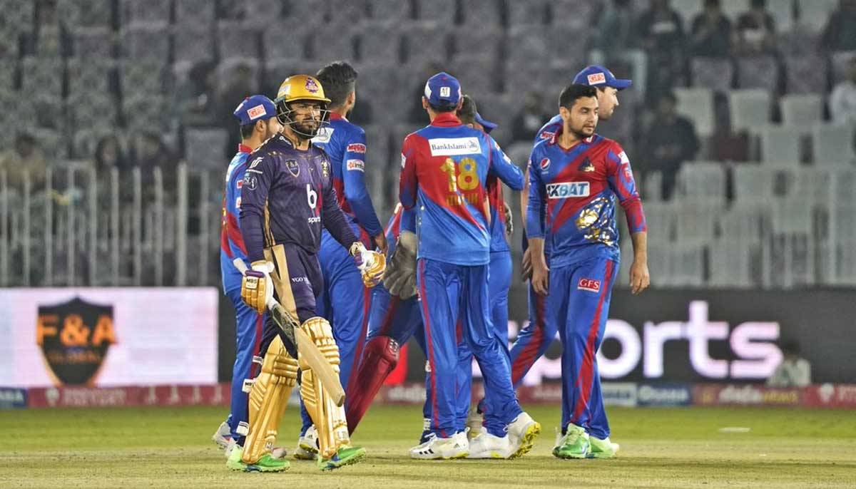 Karachi Kings celebrate after claiming a wicket of the Quetta Gladiators. — PSL