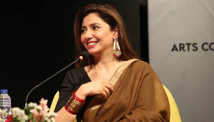 Mahira Khan smiles during the event An Evening with Mahira Khan at the Arts Council, Karachi on March 19, 2023. — Facebook/Arts Council of Pakistan Karachi