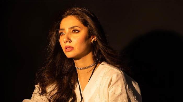 Mahira Khan reveals name of political party that wins her heart